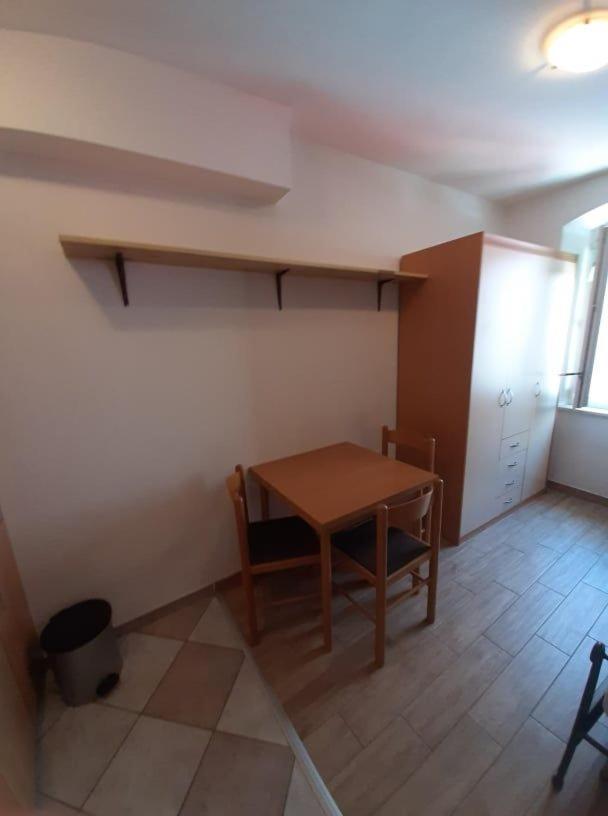 Apartments Vidic 코페르 외부 사진