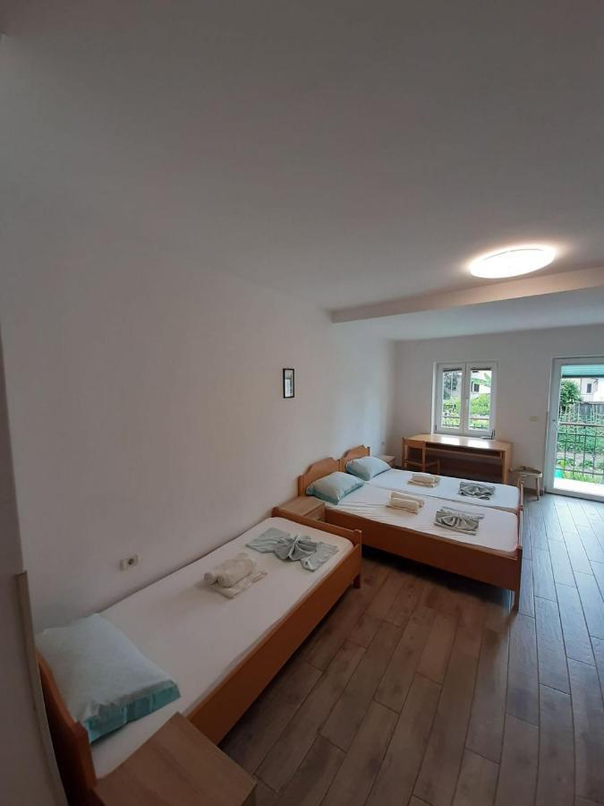 Apartments Vidic 코페르 외부 사진